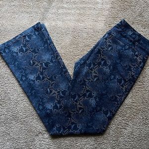 5/48 Size 6 Pants/Leggings